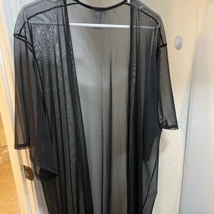 Black sheer duster